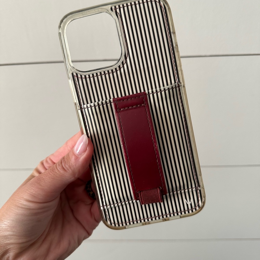 Walli case iPhone 13 Pro Max